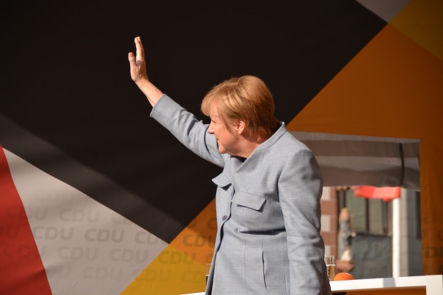 Steinmeier a respins-o pe Merkel: „În numele poporului nostru, vă mulțumesc”