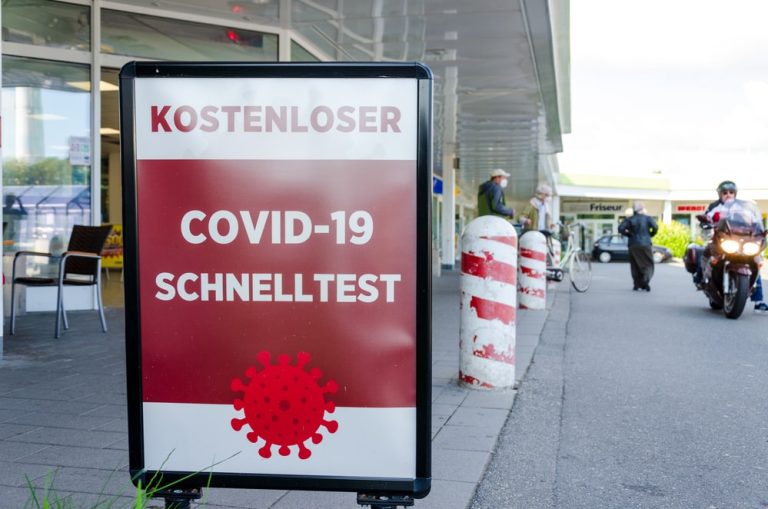 Germania: De sâmbătă, testele rapide pentru coronavirus vor fi din nou gratuite pentru toată lumea!