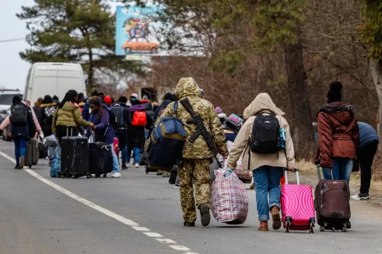 Unul din patru refugiați ucraineni vrea să rămână definitiv în Germania