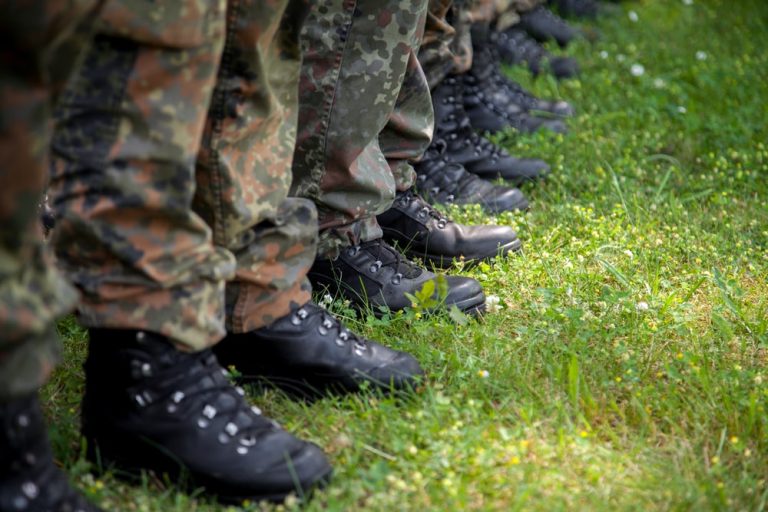 Strack-Zimmermann nu exclude reintroducerea serviciului militar obligatoriu în Germania