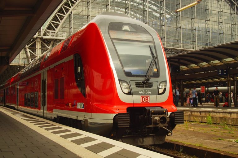 Sindicatul reprezentativ al lucrătorilor companiilor feroviare din Germania nu are în vedere greve de avertisment de Paște