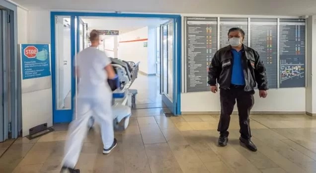 Personalul spitalului din Munchen, în stare de șoc – pacienții care așteptau în camera de urgență au comandat pizza